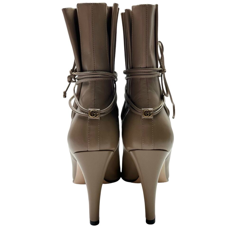 GUCCI Indya GG Pleated Accent Ankle Booties EU 39 US 9 Neutral Leather Heel Boot - Picture 3 of 12